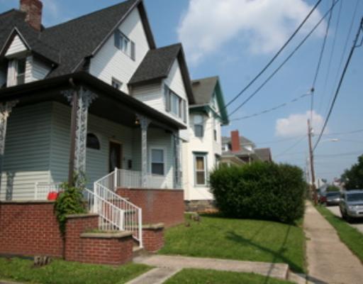 Building Photo - 218 Alexander Ave