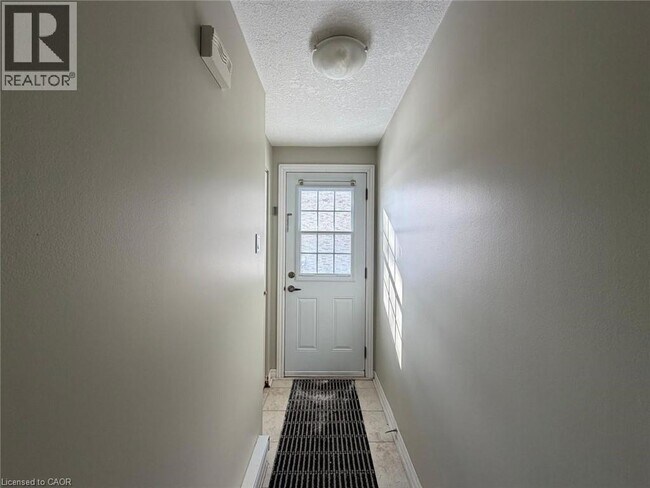 Photo du bâtiment - 35 Breckenridge Dr