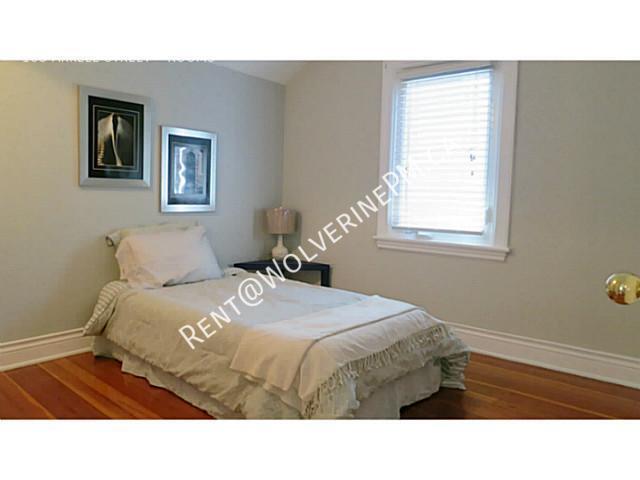 Photo du bâtiment - Student rooms near MacMaster in Hamilton