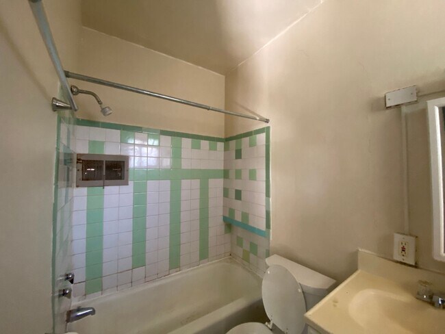 Foto del interior - 1026 E Lyon St