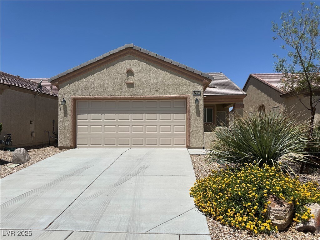 Foto principal - 7453 Crested Quail St