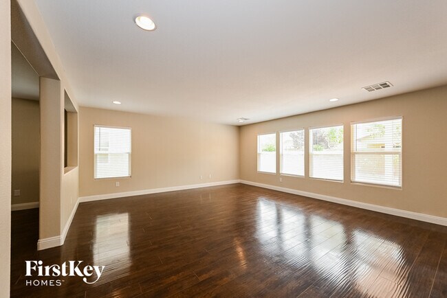 Foto del edificio - 7091 Leadville Peak Ave