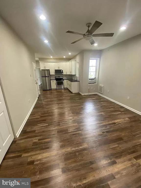 Foto principal - 1470 N 52nd St