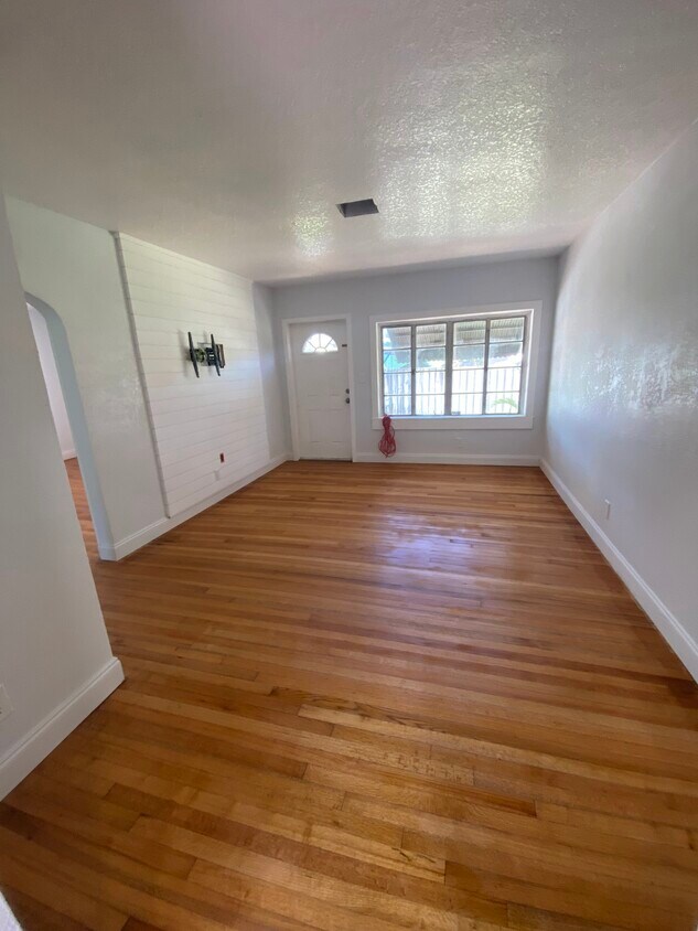 Foto principal - 411 sw 18 st