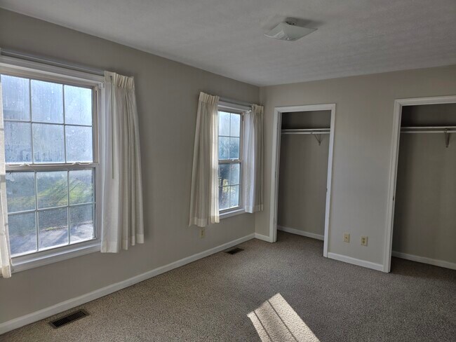 Dormitorio 2do piso - 2215 Reservoir St