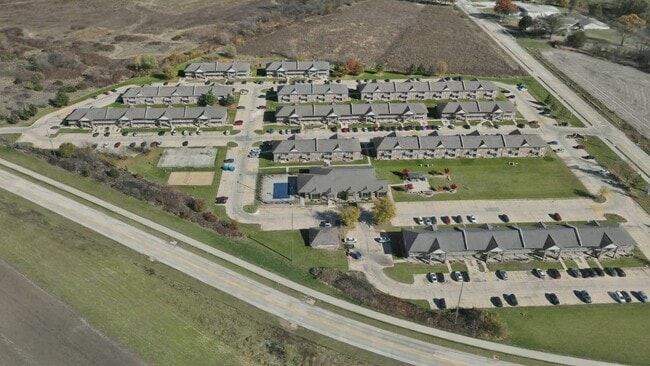  - Hillcrest Park Apartments-Student Housing