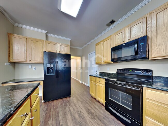 Foto del edificio - 2738 Seastrand Ln