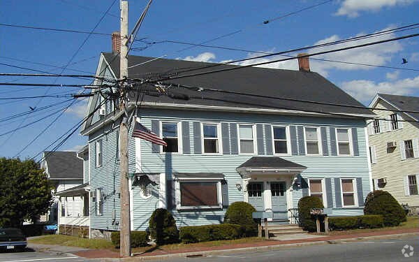 Primary Photo - 98-100 N Main St
