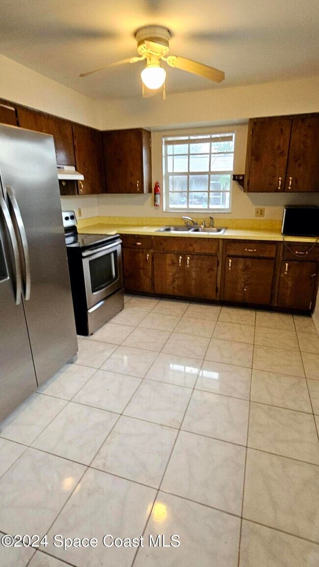 Foto del edificio - 2545 Via Vittoria Ct