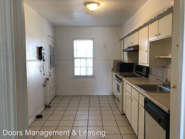 Building Photo - 3 br, 2 bath House - 2408 29th Street
