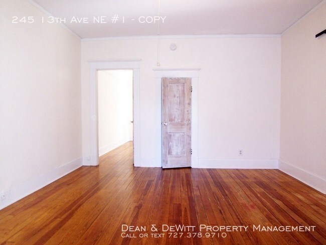 Foto del edificio - 245 13th Ave NE