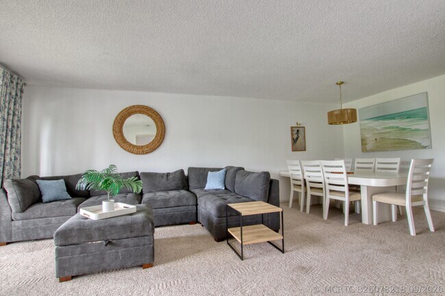 Building Photo - 4489 Luxemburg Ct