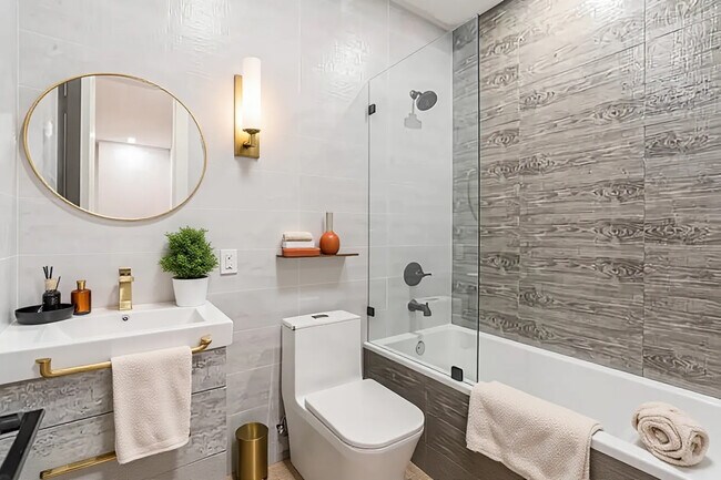 Foto del edificio - 68 Hawthorne St