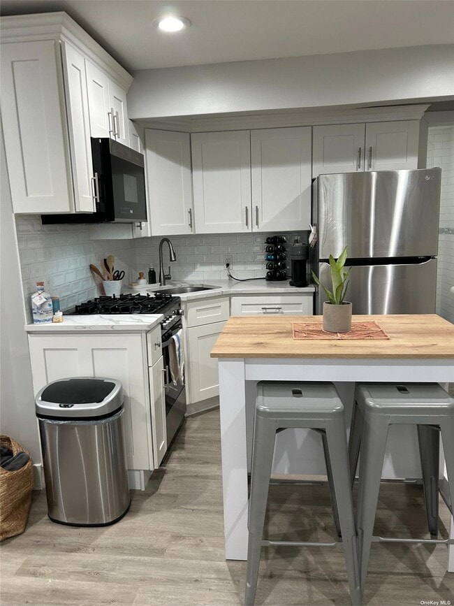 Building Photo - 109 New York Ave