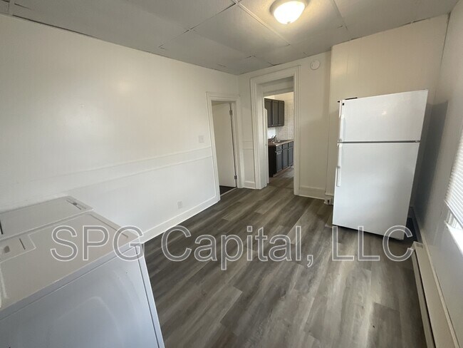 Foto del edificio - 262 E Garfield St