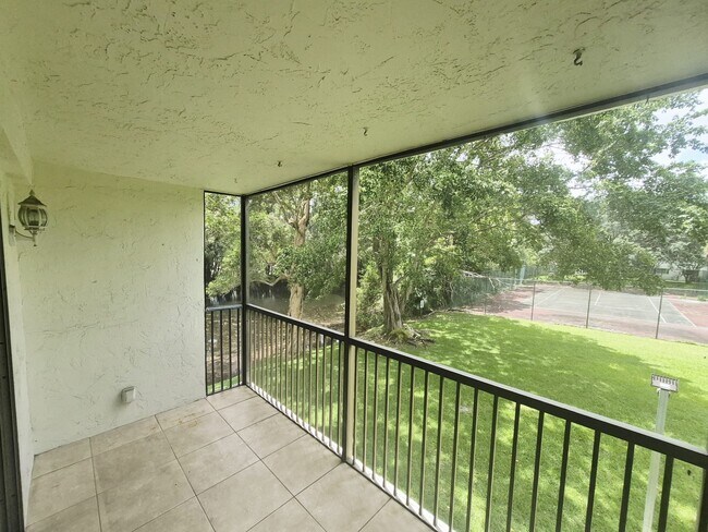 Foto del edificio - 5080 SW 64th Ave