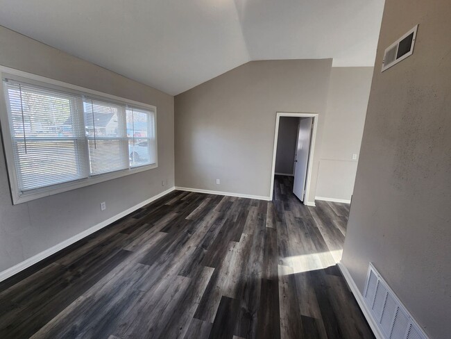 Photo - Updated 3 bedroom 1.5 bath home in Valley Station with a garage!