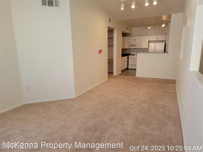 Building Photo - 1 br, 1 bath House - 10001 Peace Way #2297