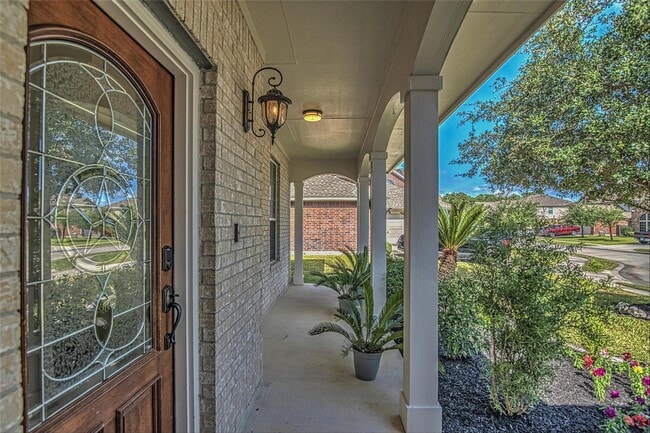 Building Photo - 24403 Redrock Falls