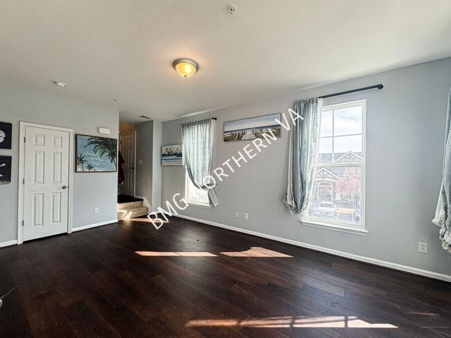 Building Photo - 25224 Briargate Terrace