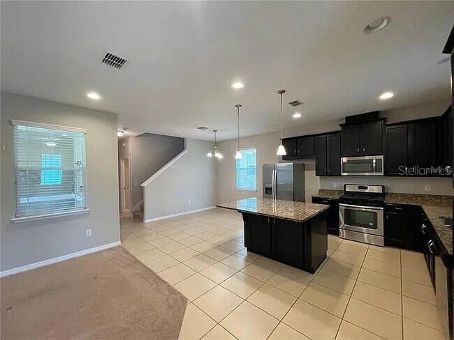 Foto del edificio - 1717 Hammock Park Way