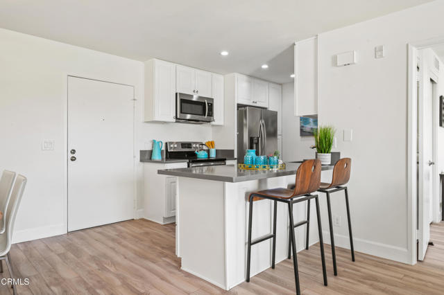 Foto del edificio - 4239 Vía Arbolada