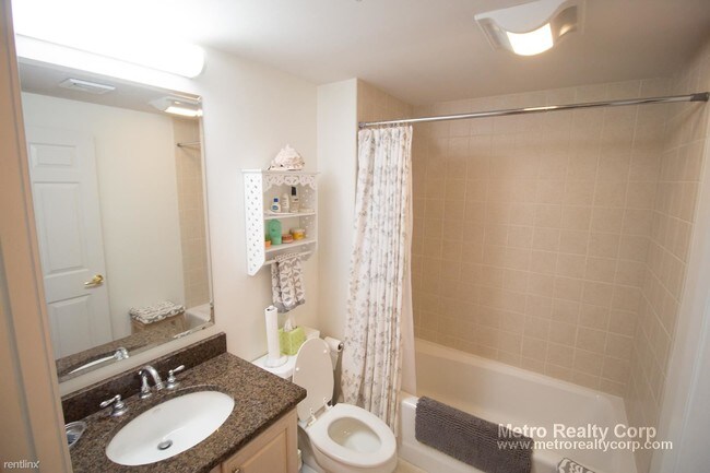 Foto del edificio - 121 Centre St