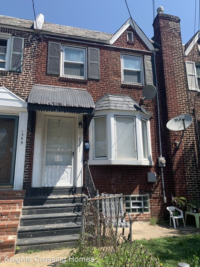 Building Photo - 3 br, 1 bath House - 1351 Chase Street