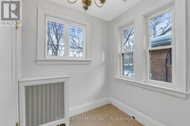 Photo du bâtiment - 5 Killarney Rd