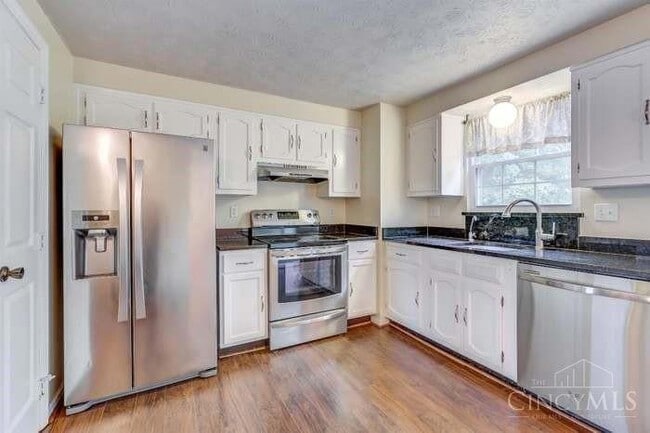 Building Photo - 8059 Hetz Dr