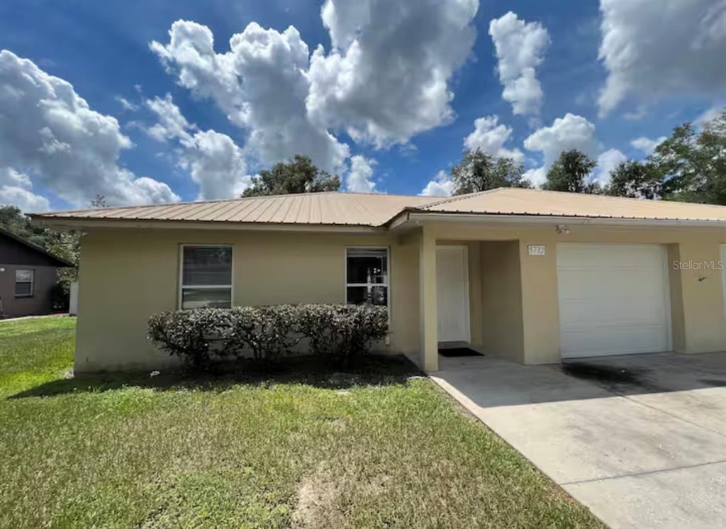 Foto principal - 5732 NE 33rd St