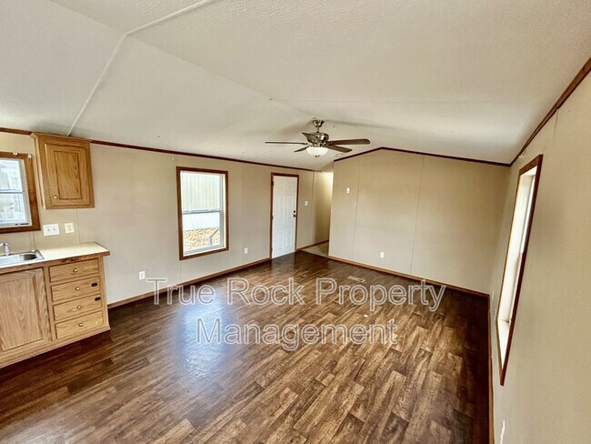 Foto del edificio - 16840 County Rd 1525