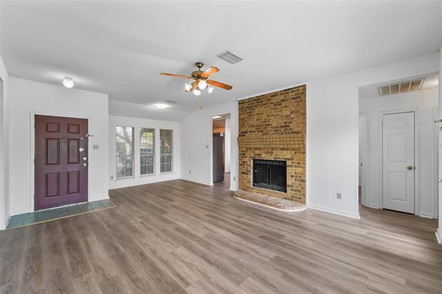 Foto del edificio - 2600 Waterloo Ln