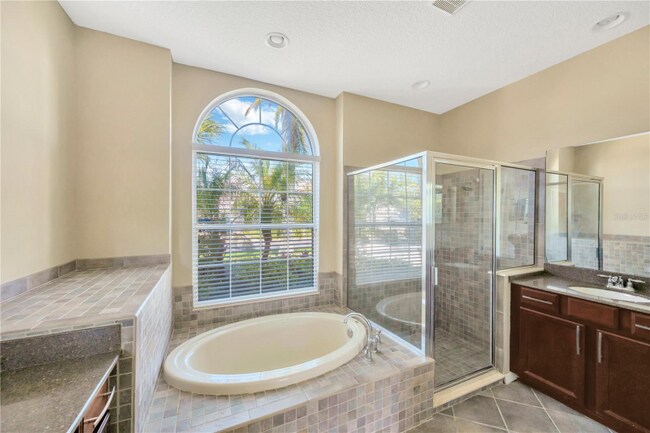 Foto del edificio - 1833 Mira Lago Cir