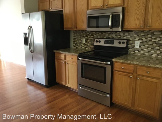 Building Photo - 3 br, 3 bath House - 10946 Shelly Renee Drive