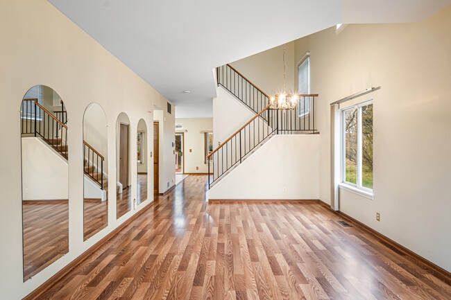 Foto del edificio - 22315 W Niagara Ct