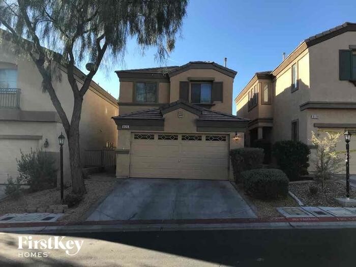 Primary Photo - 9125 Watermelon Seed Ave