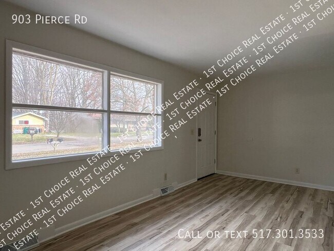 Foto del edificio - 903 Pierce Rd