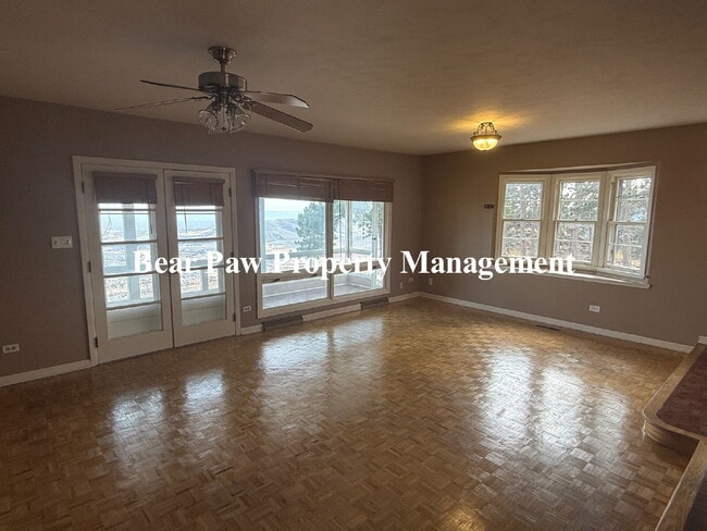 Foto del edificio - Views for Miles!!