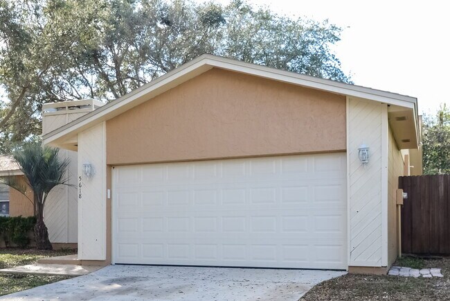 Building Photo - 5618 El Dorado Ave