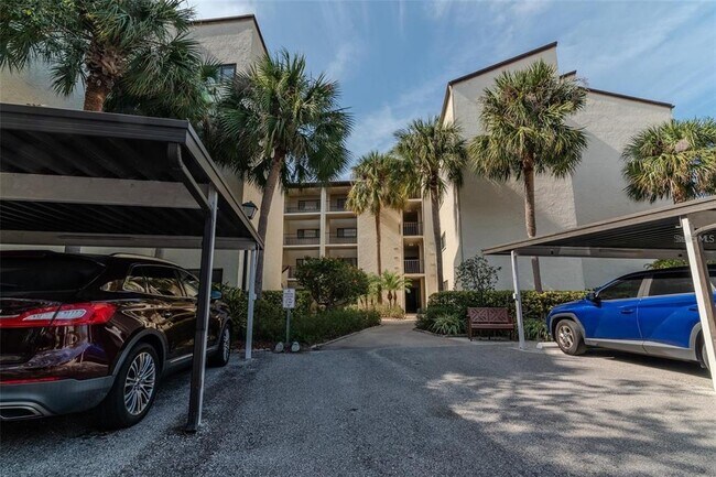 Foto del edificio - 700 Starkey Rd