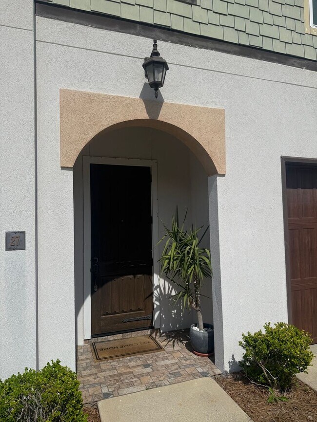 Foto del edificio - Updated Townhouse in Destin with Garage!