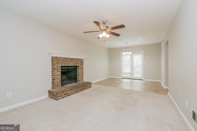 Foto del edificio - 1015 Brandon Hill Way