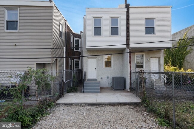 Photo - 3943 Dell St Townhome