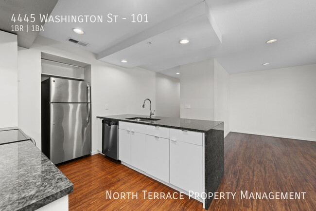Building Photo - 1 Month FREE on a 13-Month Lease – Limited...