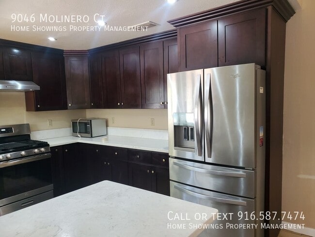Building Photo - 9046 Molinero Ct