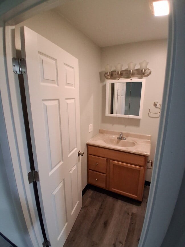 Foto del edificio - 204 Grand Ave