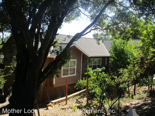 Foto del edificio - 3 br, 2.5 bath House - 17313 Valley Oak Drive