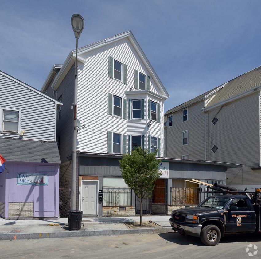 Building Photo - 1136-1140 Acushnet Ave