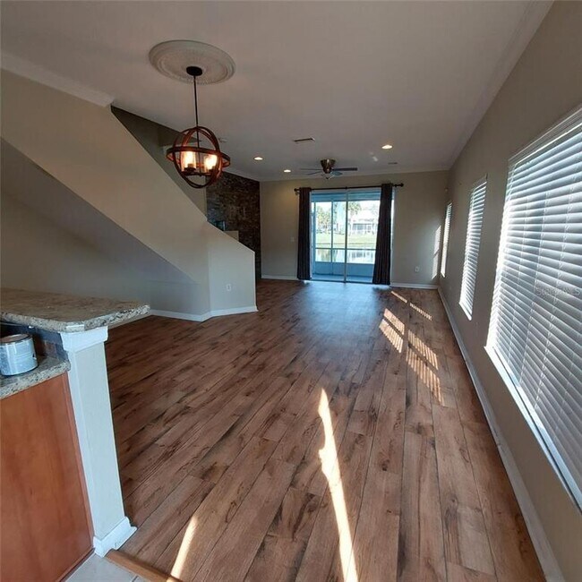 Building Photo - 10936 Winter Crest Dr